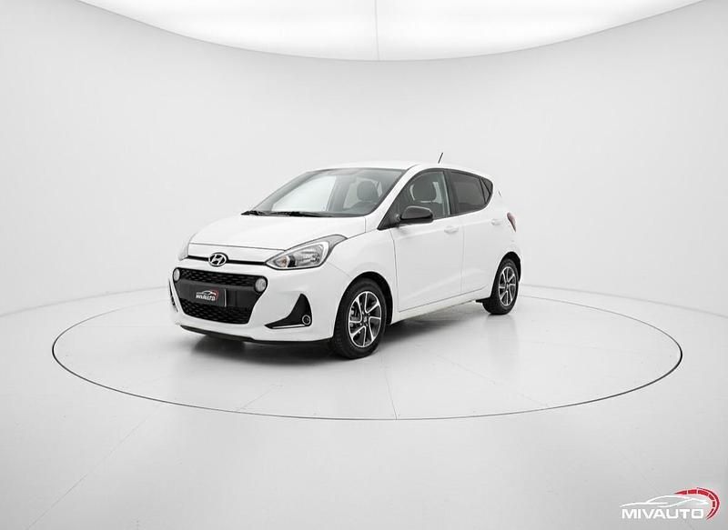 Usata Hyundai i10 65 CV (47 kW) 2020 Bianco Utilitaria