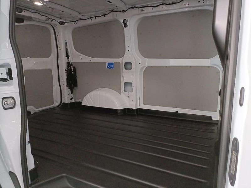Nuova VW Transporter 110 CV (80 kW) 2025 Clear white Furgone