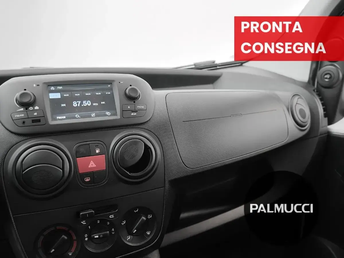 Usata Fiat Qubo Easy 77 CV (56 kW) 2018 Bianco Monovolume