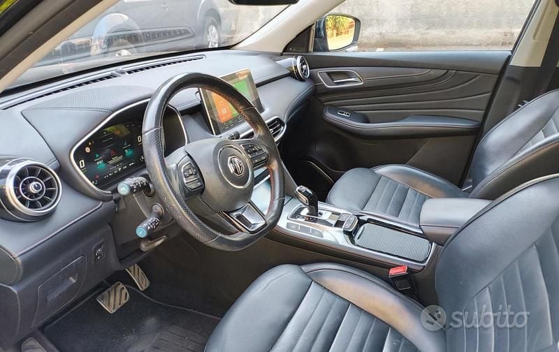 Usata MG EHS Exclusive 162 CV (119 kW) 2022 Nero SUV