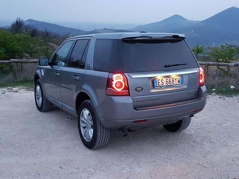 Usata Land Rover Freelander 2 SE 150 CV (110 kW) 2013 Grigio SUV