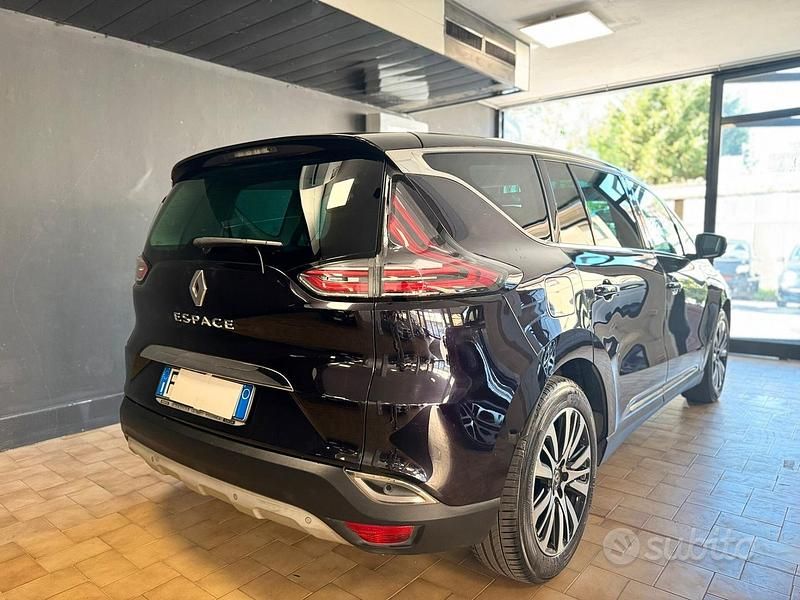 Usata Renault Espace Initiale Paris 160 CV (117 kW) 2017 Nero Monovolume