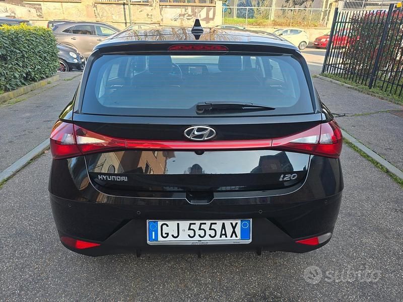 Usata Hyundai i20 84 CV (61 kW) 2022 Nero Utilitaria