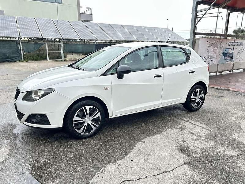 Usata Seat Ibiza Reference 75 CV (55 kW) 2012 Berlina