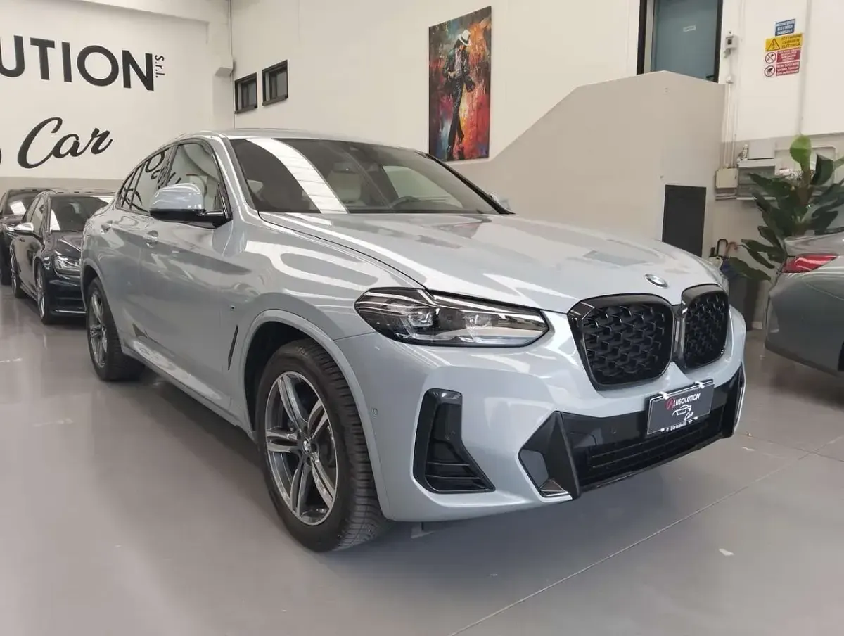 Usata BMW X4 M Sport 190 CV (139 kW) 2025 Grigio SUV