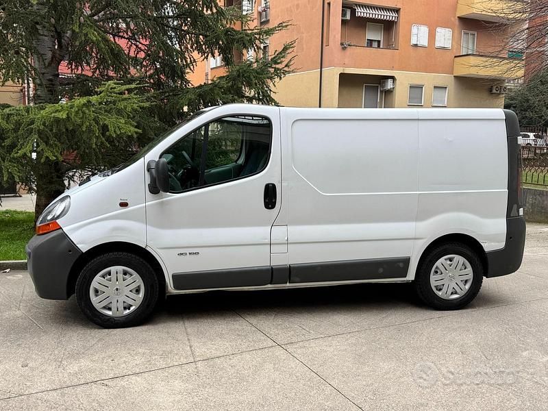 Usata Nissan Primastar 2005 Monovolume