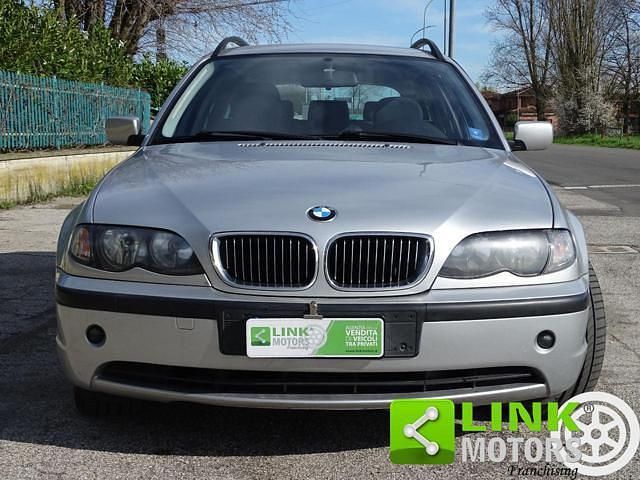 Usata BMW 330 184 CV (135 kW) 2002 Argento Station wagon