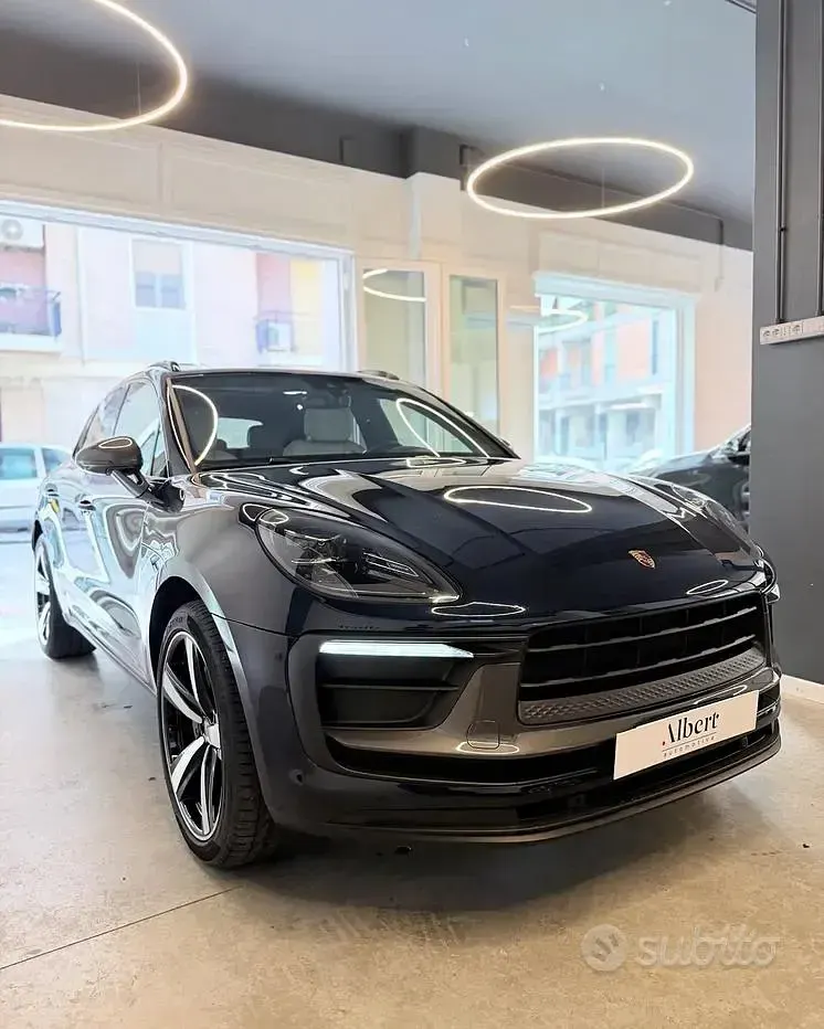 Usata Porsche Macan 265 CV (194 kW) 2022 Bluazzurro SUV