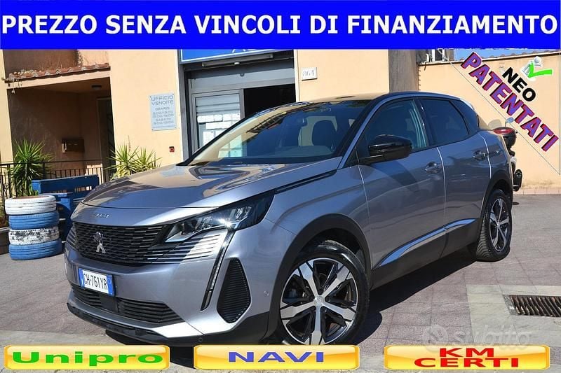 Grigio Usata 2022 Peugeot 3008 Allure SUV | 20.990 € (Buon prezzo) - Immagine 1/4