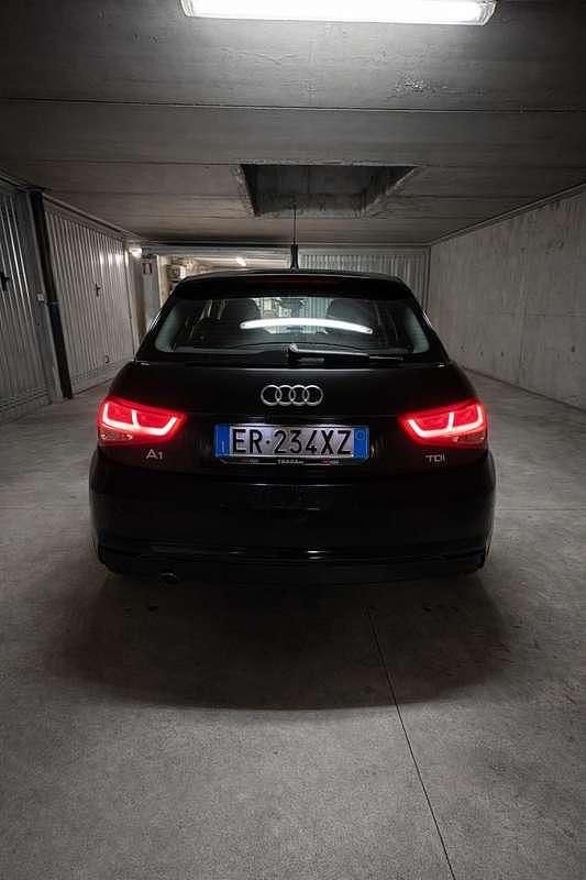 Usata Audi A1 Sportback S-Line 90 CV (66 kW) 2013 Nero Utilitaria