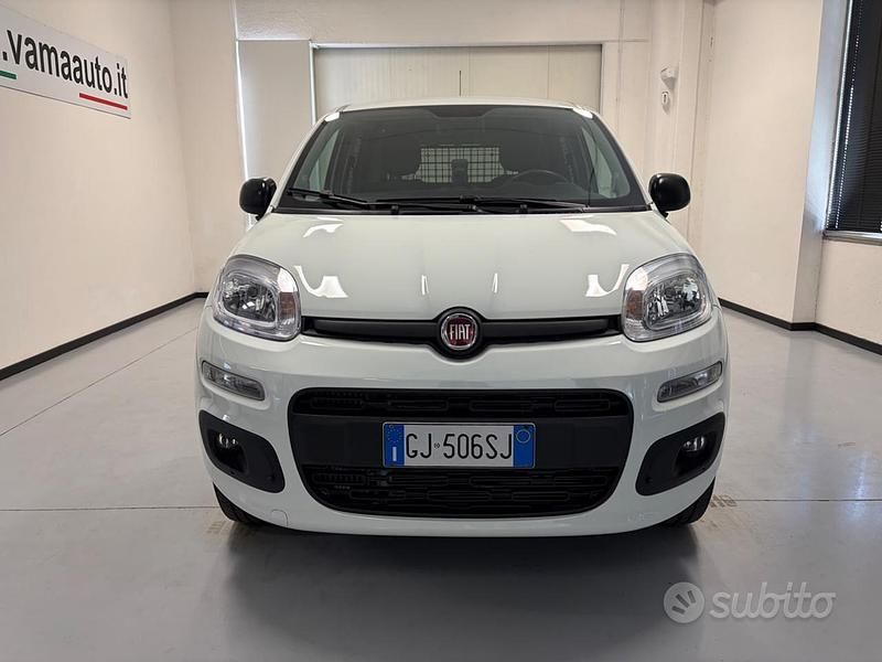 Usata Fiat Panda 4x4 Pop 86 CV (63 kW) 2022 Bianco Utilitaria
