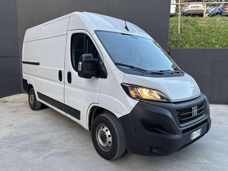 Usata Fiat Ducato 140 CV (102 kW) 2023 Bianco Furgone
