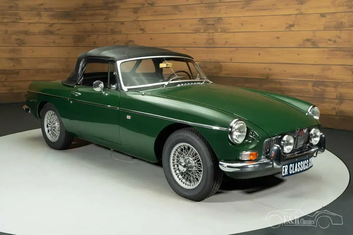 Usata MG B 96 CV (70 kW) 1966 Verde Cabrio