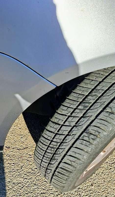 Usata VW Polo 64 CV (47 kW) 2005 Argento Berlina