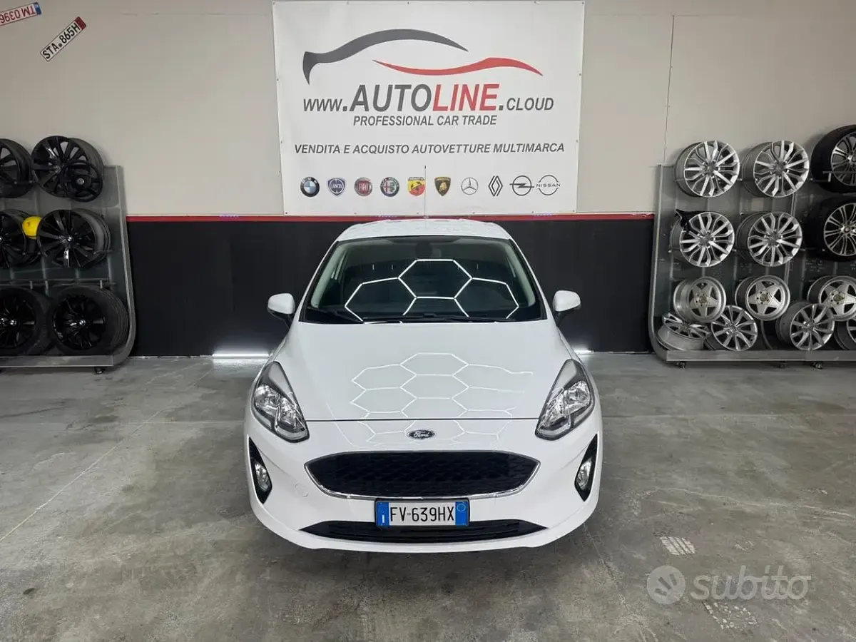 Usata Ford Fiesta 86 CV (63 kW) 2019 Bianco Utilitaria