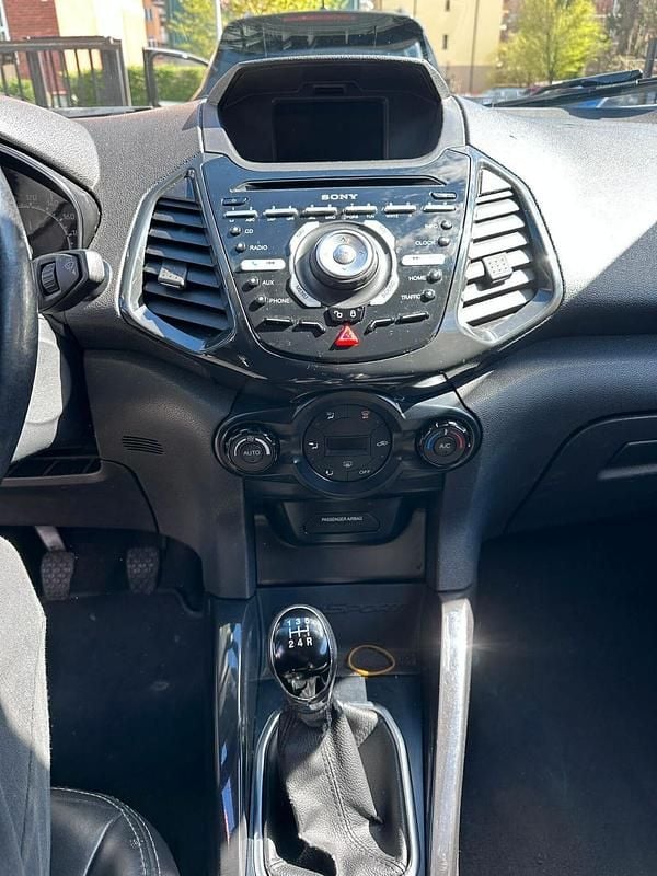 Usata Ford Ecosport Titanium 95 CV (69 kW) 2016 Nero SUV