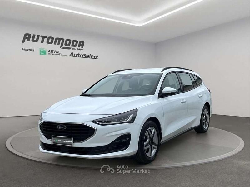 Usata Ford Focus 120 CV (88 kW) 2022 Bianco Station wagon