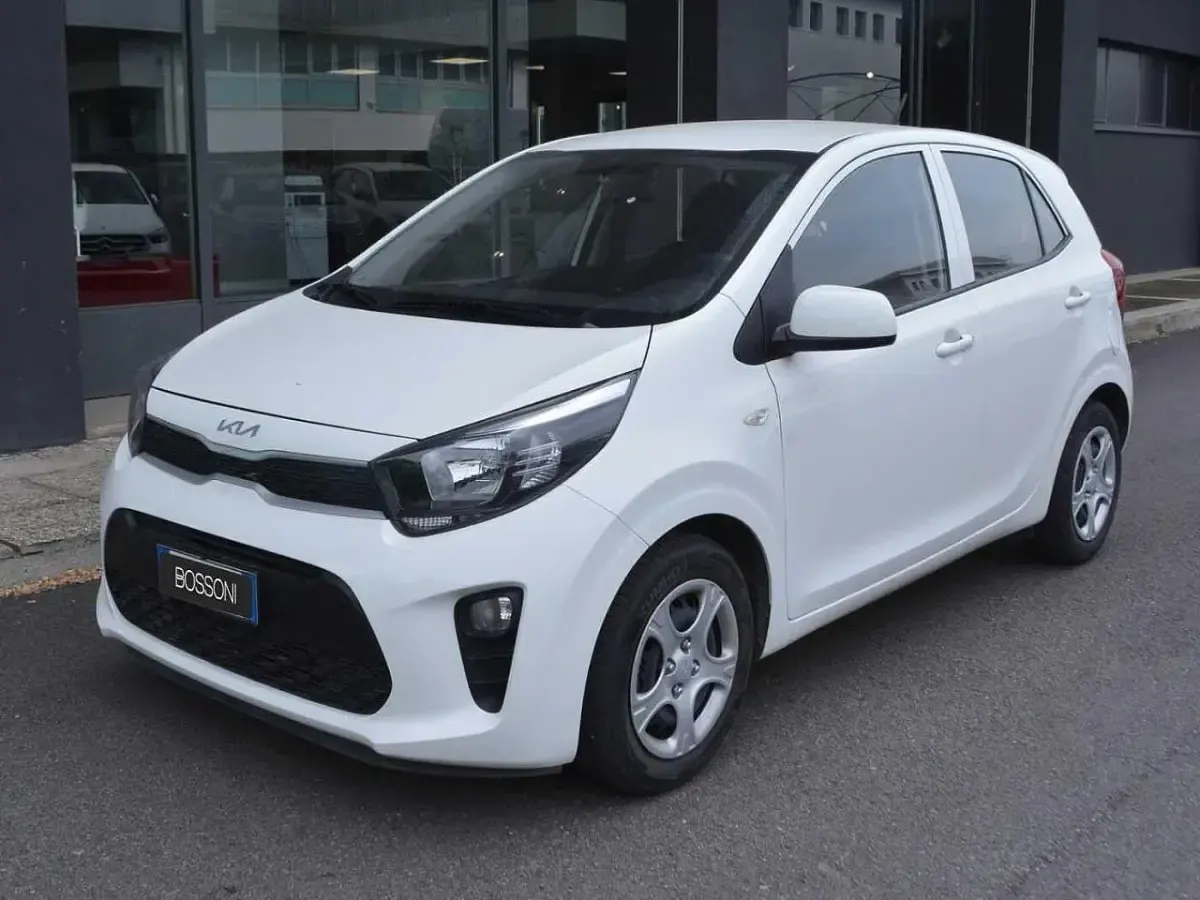 Używany Kia Picanto Urban 67 KM (49 kW) 2022 Hatchback