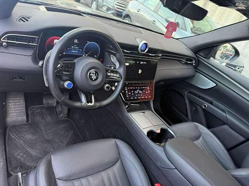 Usata Maserati Grecale GT 300 CV (220 kW) 2024 Grigio SUV