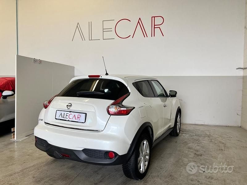Usata Nissan Juke Acenta 110 CV (80 kW) 2017 Bianco SUV