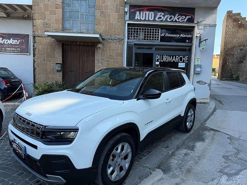 Usata Jeep Avenger Altitude 101 CV (74 kW) 2024 Bianco SUV
