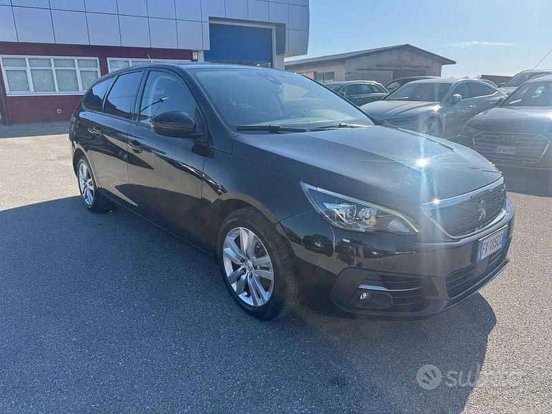 Usata Peugeot 308 SW Business-Line 131 CV (96 kW) 2019 Nero Station wagon