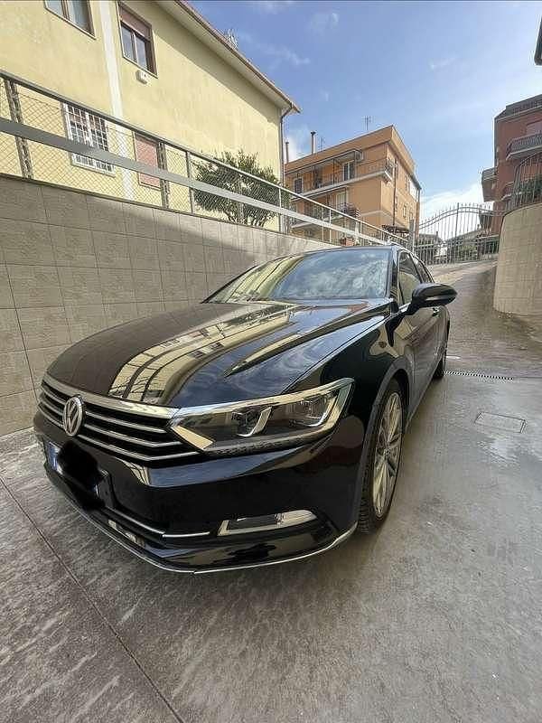 Usata VW Passat Executive 150 CV (110 kW) 2018 Nero Station wagon