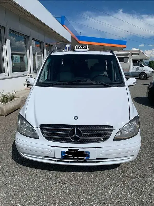 Usata Mercedes Viano 150 CV (110 kW) 2006 Monovolume