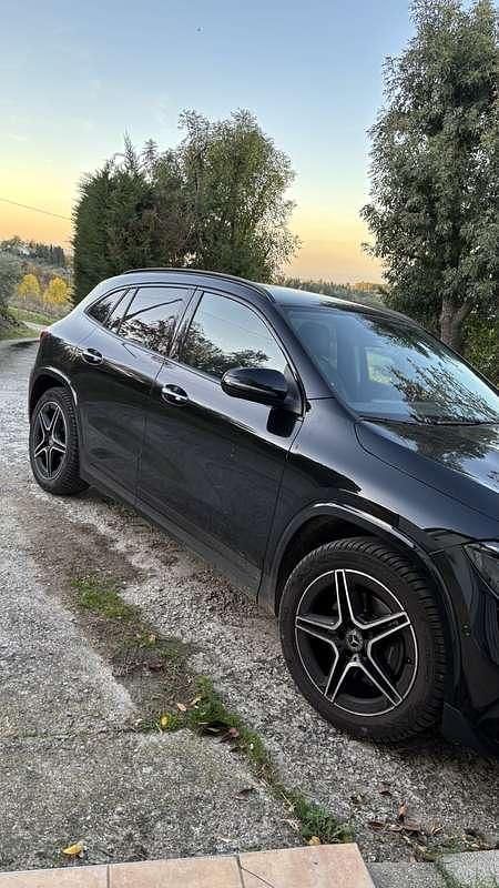 Usata Mercedes GLA200 150 CV (110 kW) 2024 SUV