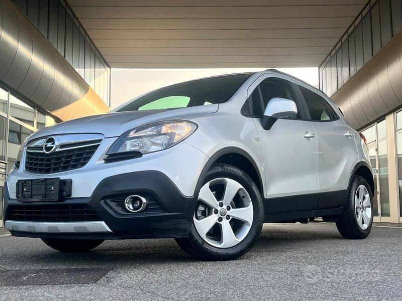 Argento Usata 2015 Opel Mokka Cosmo SUV | 8900 € (Buon prezzo) - Immagine 1/4