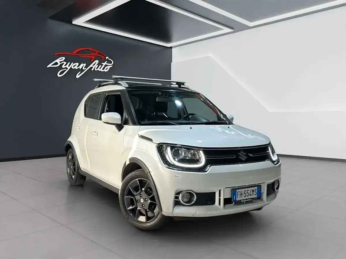 Usado Suzuki Ignis 89 CV (65 kW) 2017 Blanco SUV