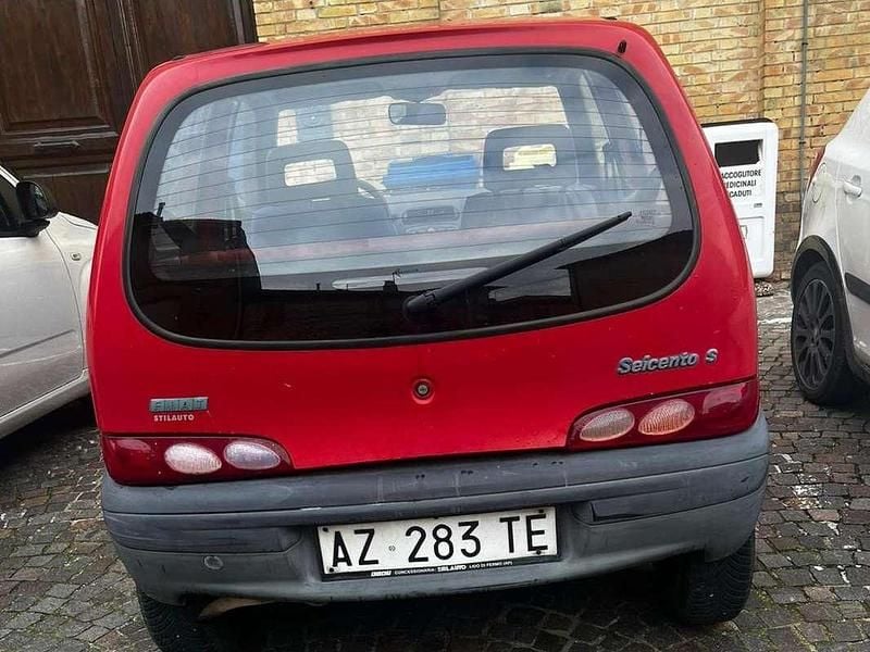 Usata Fiat Seicento 39 CV (28 kW) 1998 Rosso Utilitaria