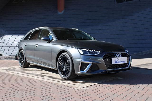 Usata Audi A4 S-Line 204 CV (150 kW) 2023 Grigio Station wagon