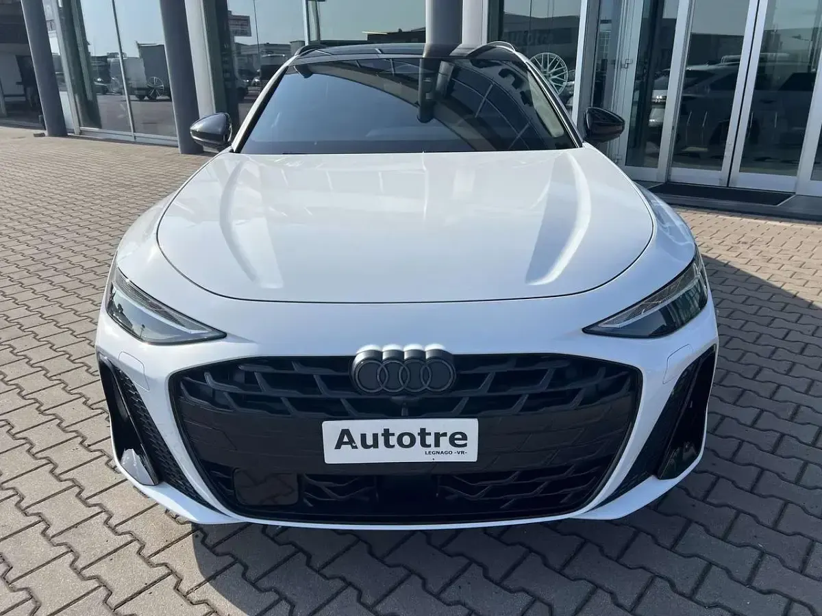 Usata Audi A6 S-Line 204 CV (150 kW) 2025 Bianco Station wagon