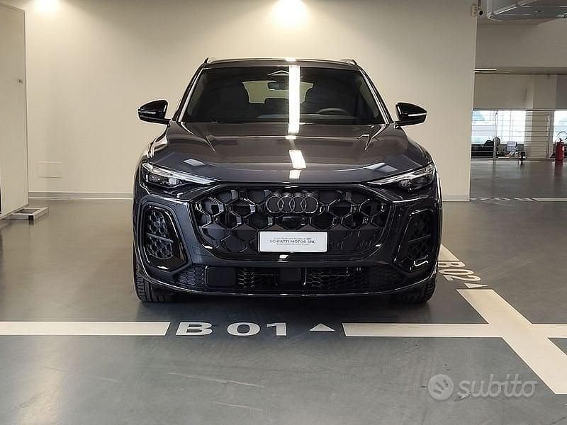 Nuova Audi Q5 204 CV (150 kW) 2025 Grigio SUV
