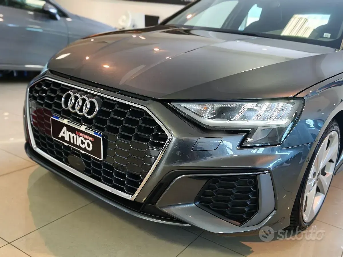 Usata Audi A3 S-Line 116 CV (85 kW) 2021 Grigio Berlina