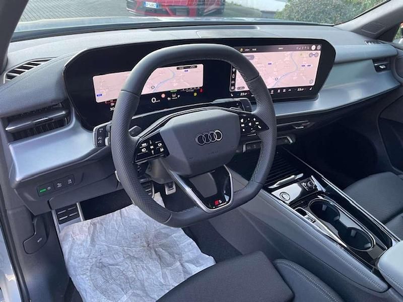 Nuova Audi Q3 Sportback S-Line 204 CV (150 kW) 2026 Grigio daytona SUV