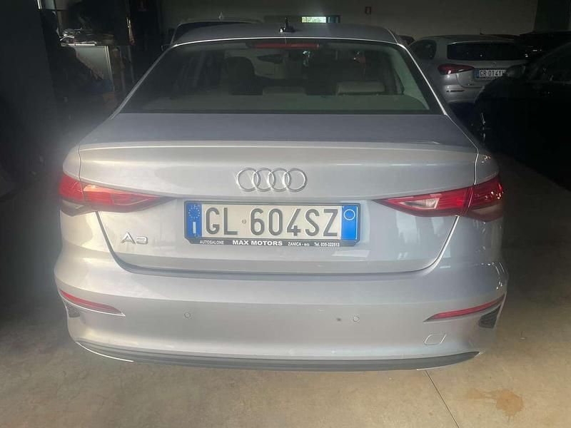 Usata Audi A3 Business 116 CV (85 kW) 2022 Argento Berlina