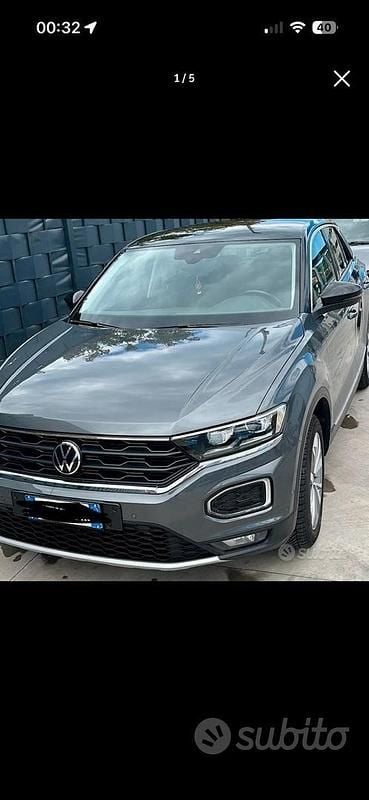 Usata VW T-Roc 150 CV (110 kW) 2021 Grigio SUV