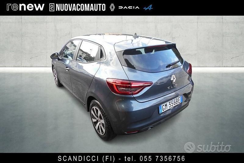 Usata Renault Clio V Equilibre 101 CV (74 kW) 2022 Blu Berlina