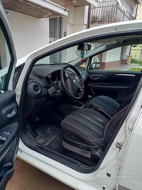 Usata Fiat Grande Punto 2010 Bianco Utilitaria