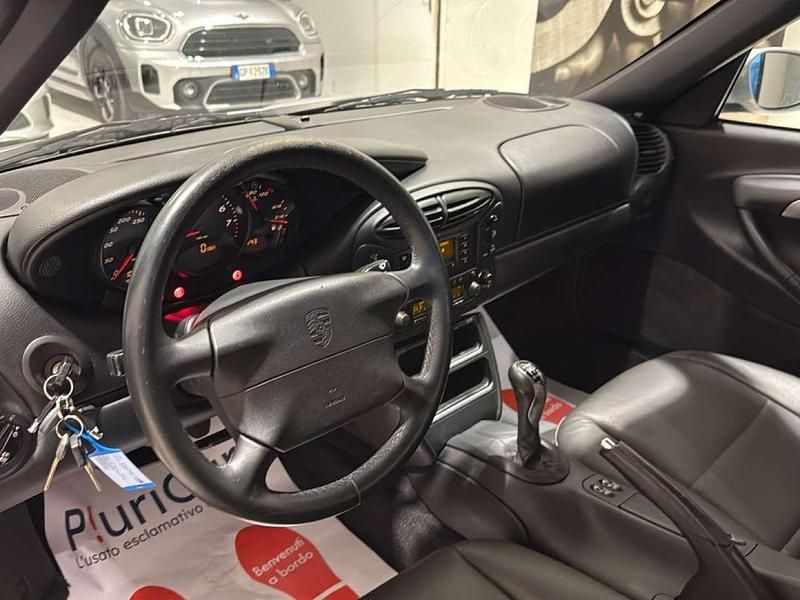 Usata Porsche Boxster 220 CV (161 kW) 2000 Argento Cabrio