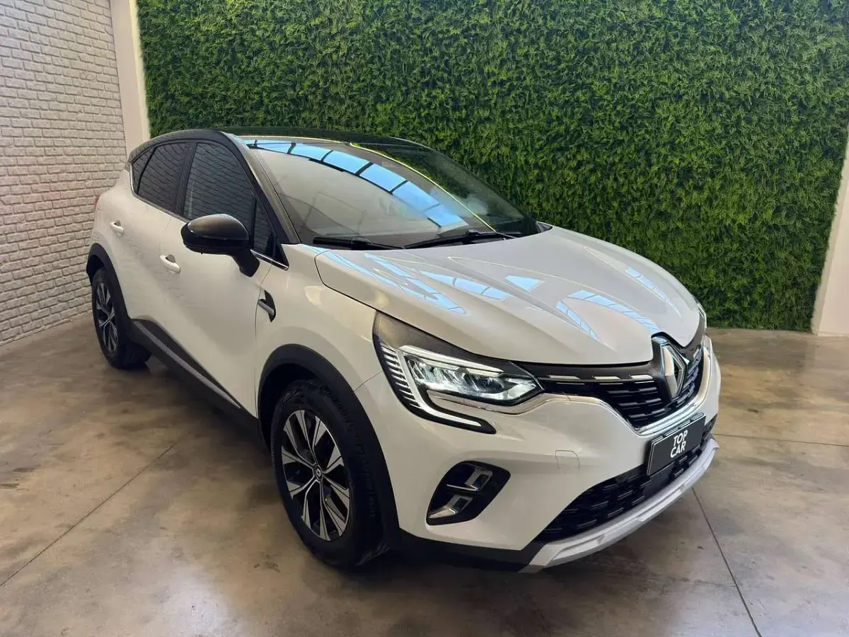 Usata Renault Captur Techno 101 CV (74 kW) 2023 Bianco SUV
