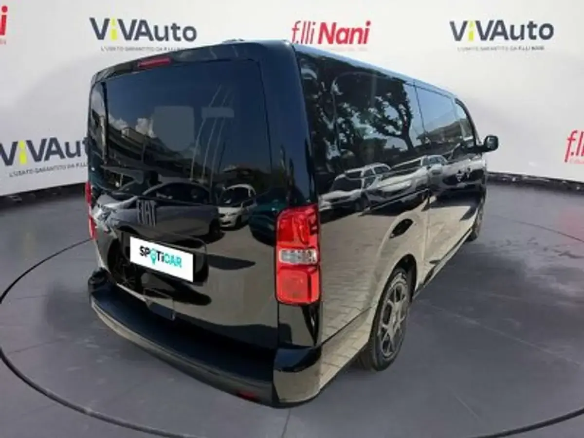Usata Fiat E-Ulysse Emotion 125 kW (170 CV) 2025 Nero Monovolume
