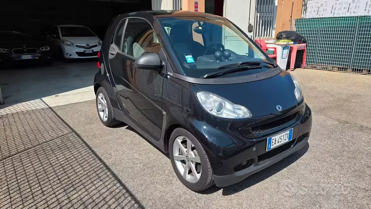 Usata Smart ForTwo Coupé Pulse 71 CV (52 kW) 2010 Nero Coupé