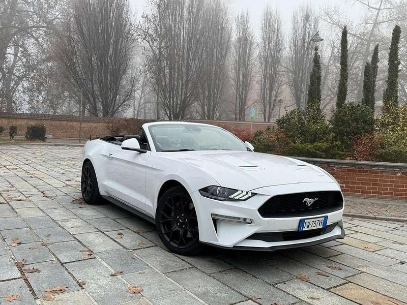 Usata Ford Mustang 290 CV (213 kW) 2019 Bianco Cabrio