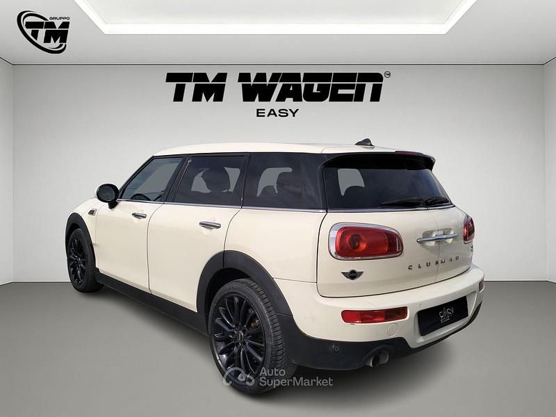 Usata Mini One Clubman Hype 116 CV (85 kW) 2017 Bianco Station wagon