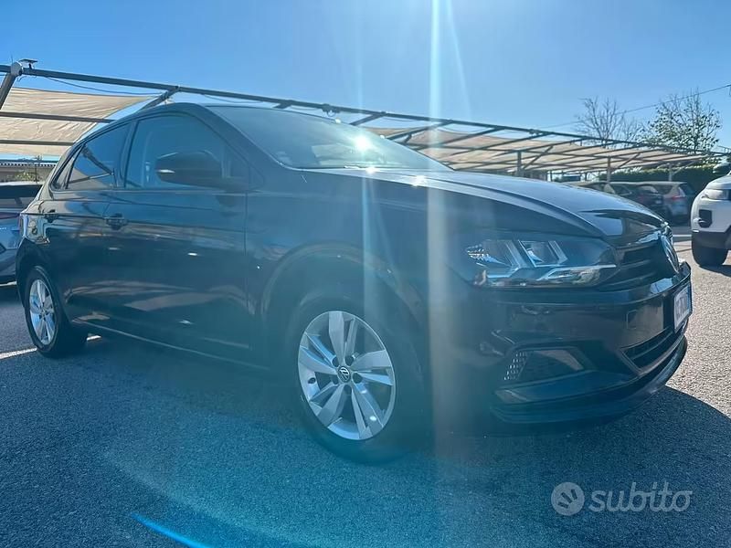 Usata VW Polo 75 CV (55 kW) 2018 Nero Utilitaria