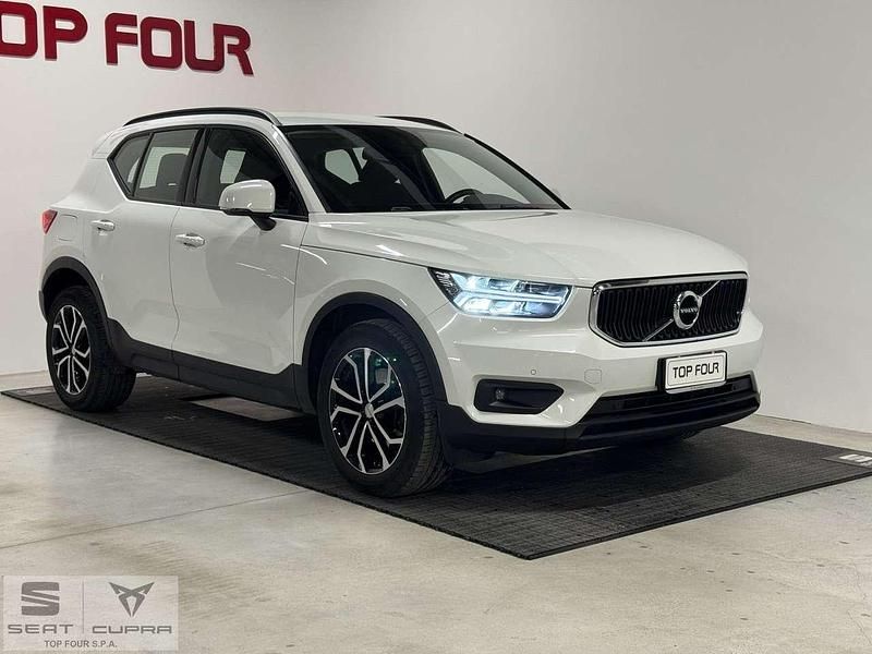 Usata Volvo XC40 150 CV (110 kW) 2019 Bianco SUV