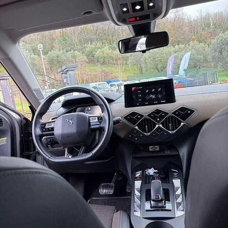 Usata DS Automobiles DS3 Crossback So Chic 131 CV (96 kW) 2020 Grigio SUV